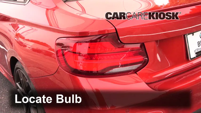 2021 BMW M240i 3.0L 6 Cyl. Turbo Coupe Éclairage Feu clignotant arrière (remplacer l'ampoule)